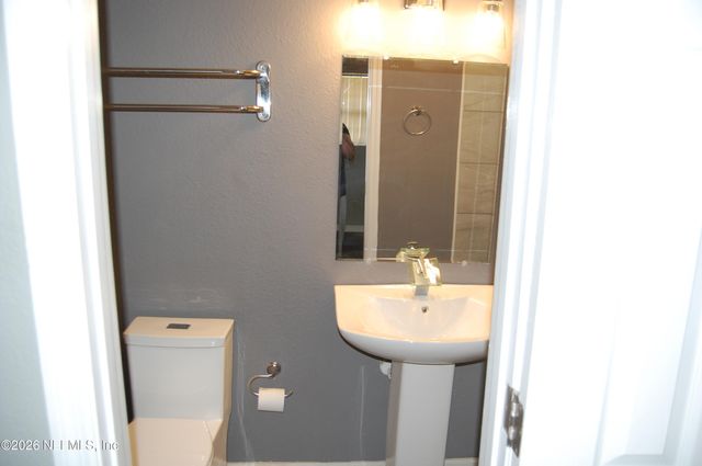 8321 SANTMAN Court, Jacksonville, FL 32221