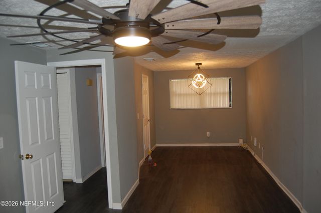 8321 SANTMAN Court, Jacksonville, FL 32221