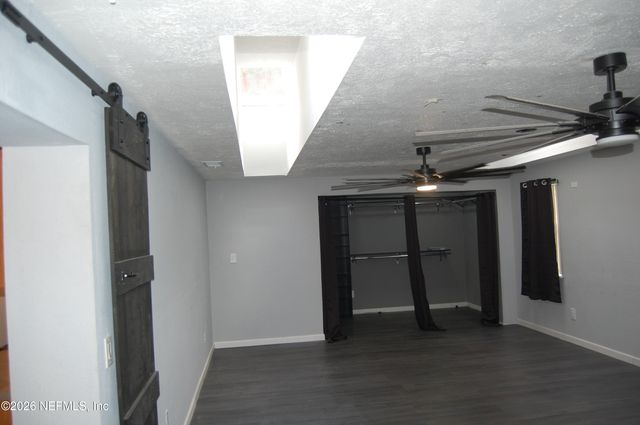 8321 SANTMAN Court, Jacksonville, FL 32221