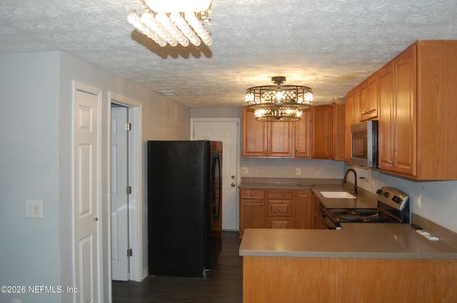 8321 SANTMAN Court, Jacksonville, FL 32221