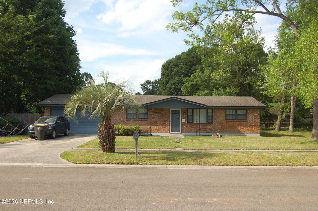 8321 SANTMAN Court, Jacksonville, FL 32221