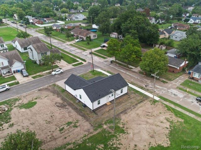 4351 Bridgeport Court, Inkster, MI 48141