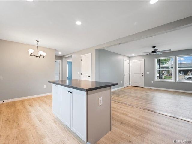 4351 Bridgeport Court, Inkster, MI 48141