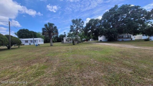 2785 Brockett Road, Mims, FL 32754