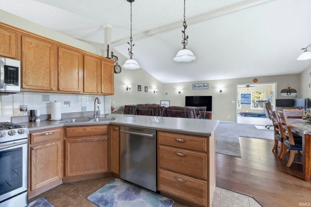 3734 W 350, Kokomo, IN 46902