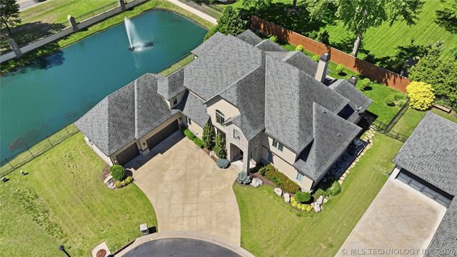 12014 S Kingston Place, Tulsa, OK 74137