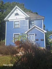 116 W Mckay Street, Saline, MI 48176