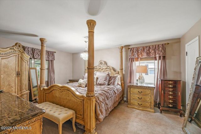11 Exitir Street, Toms River, NJ 08757