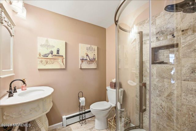 11 Exitir Street, Toms River, NJ 08757