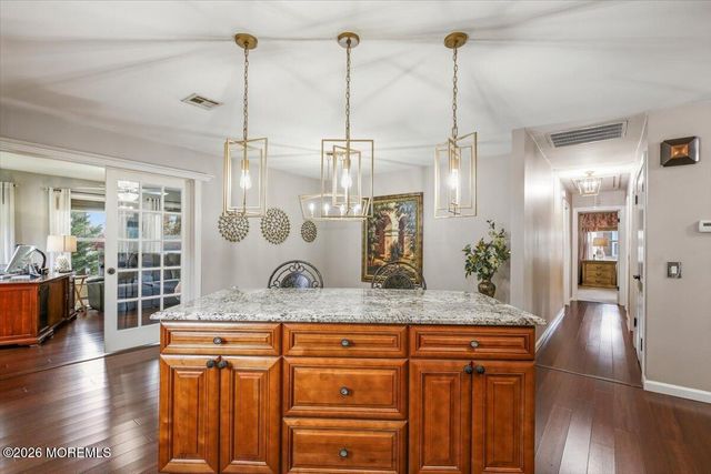 11 Exitir Street, Toms River, NJ 08757