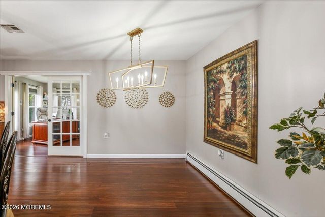 11 Exitir Street, Toms River, NJ 08757