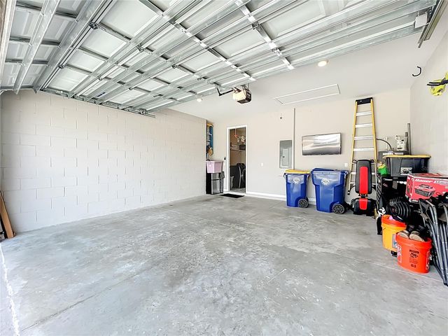 2174 GOLD DUST DRIVE, Minneola, FL 34715