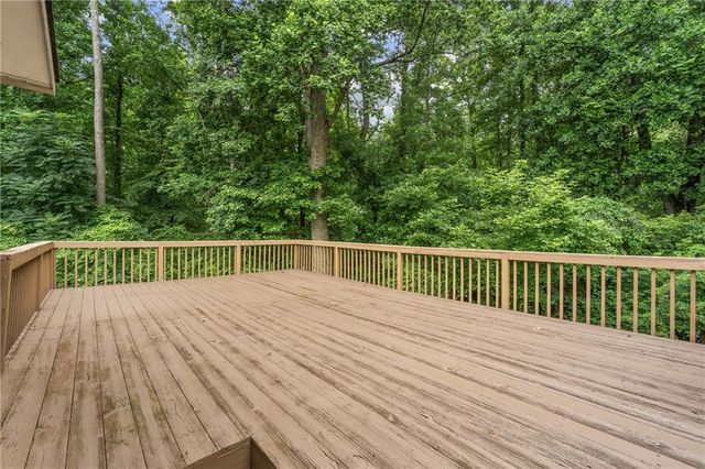 1651 Nestle Creek Court, Marietta, GA 30062