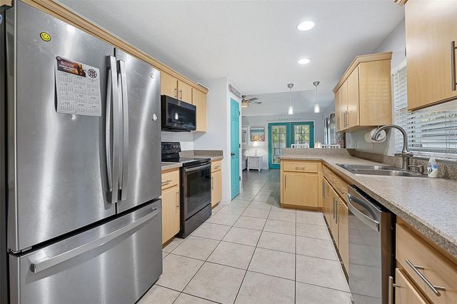 303 N ANDERSON STREET, Bunnell, FL 32110