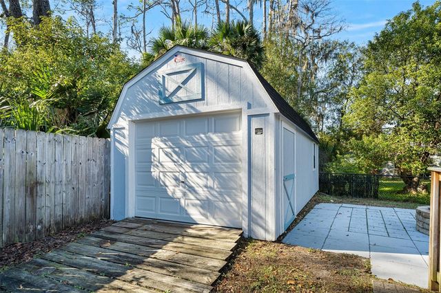 303 N ANDERSON STREET, Bunnell, FL 32110