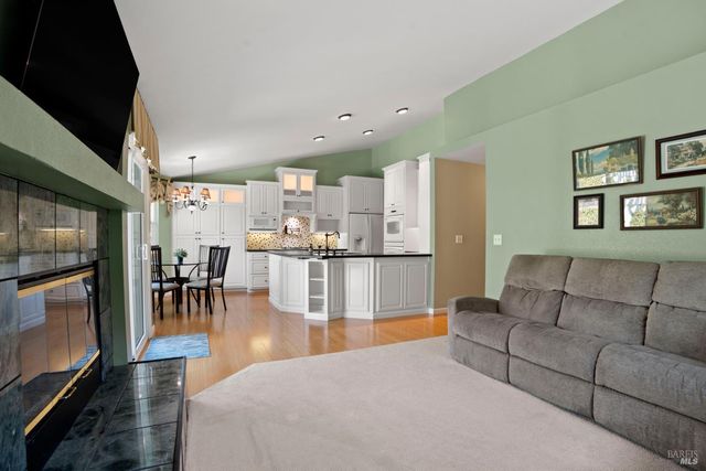 2236 Silver Fox Cir, Fairfield, CA 94534