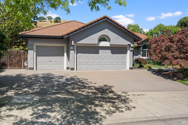 2236 Silver Fox Cir, Fairfield, CA 94534