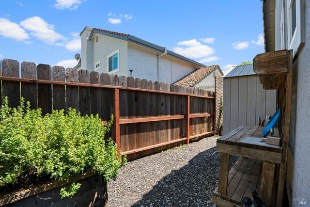 2236 Silver Fox Cir, Fairfield, CA 94534