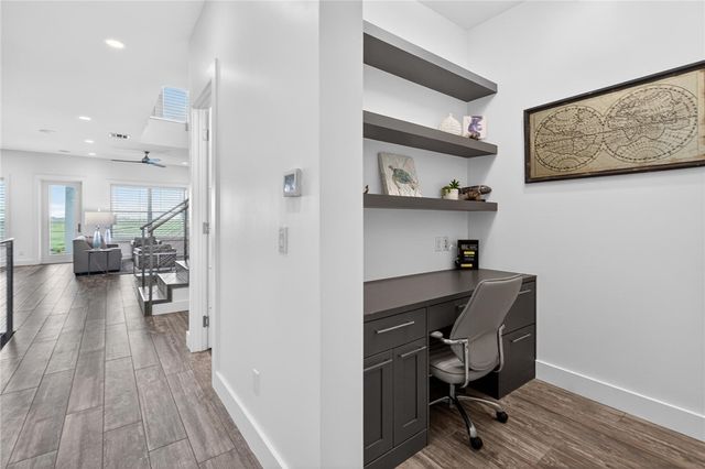 14836 GRANADA Dr 102, Corpus Christi, TX 78418