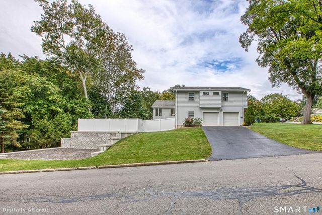 265 Autumn Ridge Road, Fairfield, CT 06825