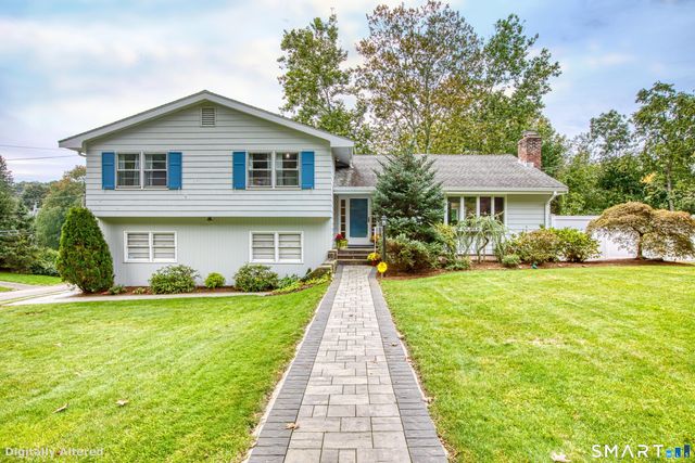 265 Autumn Ridge Road, Fairfield, CT 06825