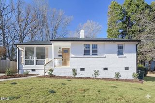 621 Dennis Avenue, Raleigh, NC 27604