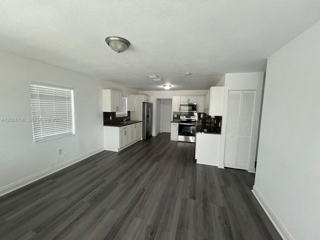 2561 NW 18th Ct 0, Fort Lauderdale, FL 33311