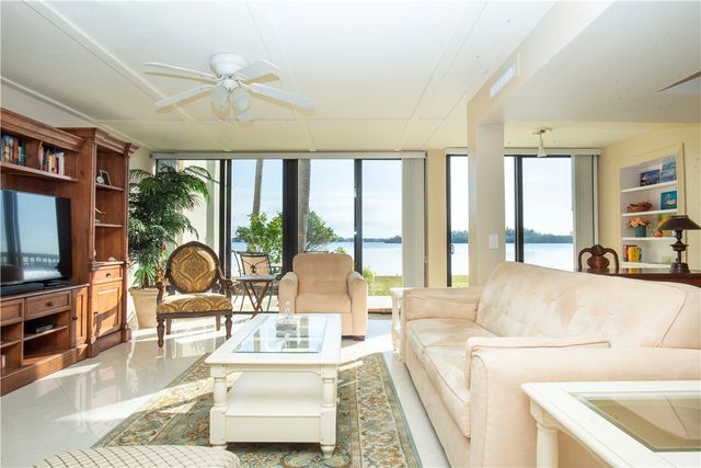 1840 Tarpon Lane D106, Vero Beach, FL 32960