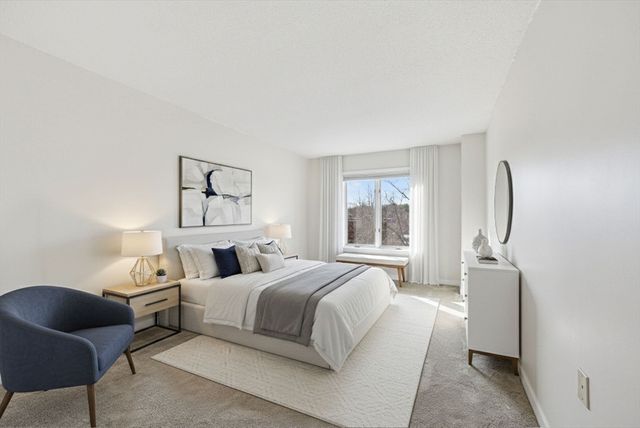 100 Rosemary Way 324, Needham, MA 02494