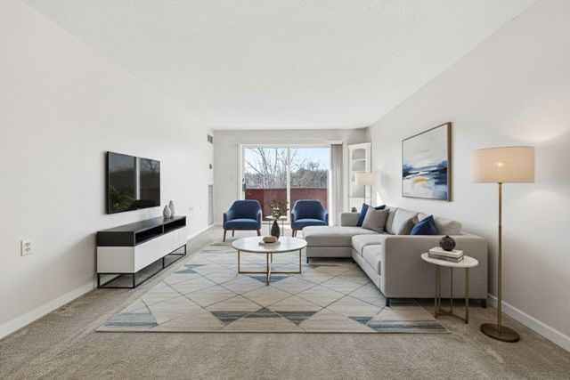 100 Rosemary Way 324, Needham, MA 02494