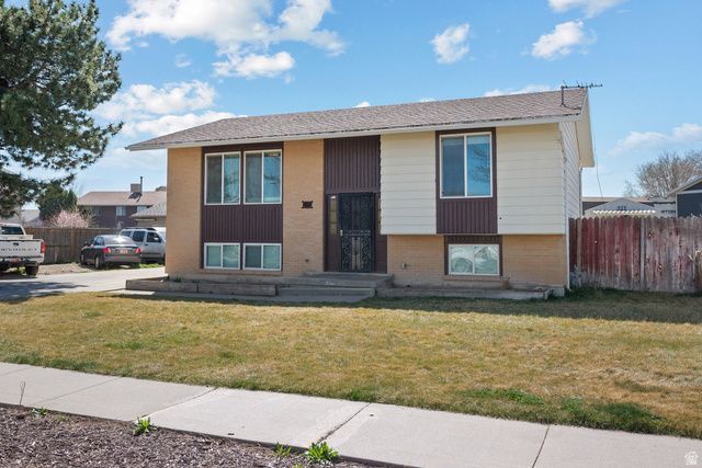 5353 W PEGGY LN, West Valley City, UT 84120