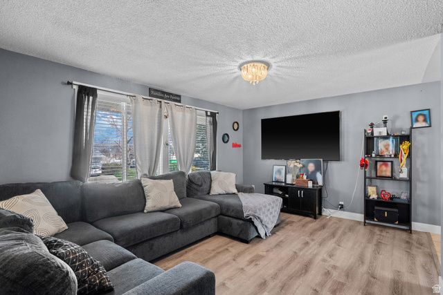 5353 W PEGGY LN, West Valley City, UT 84120