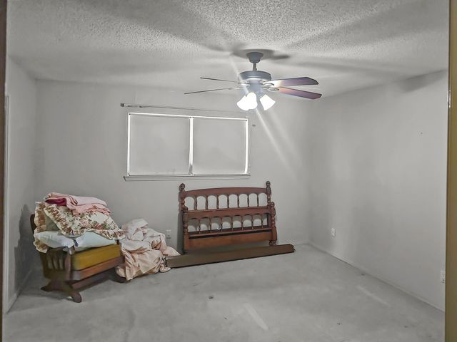 1807 Elm Crest Drive, Arlington, TX 76012