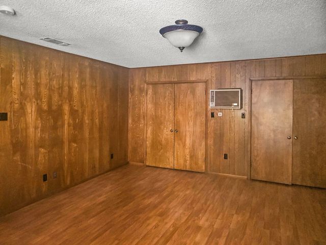 1807 Elm Crest Drive, Arlington, TX 76012