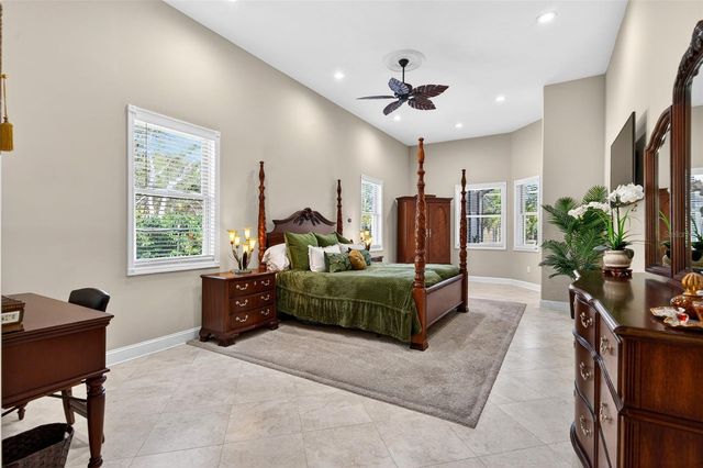 6677 MANDARIN ROAD, Sarasota, FL 34238