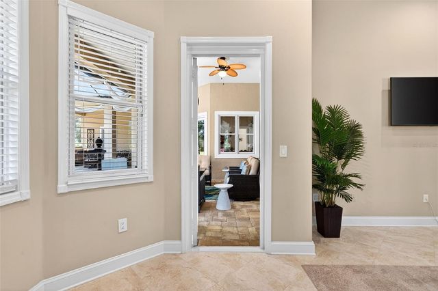 6677 MANDARIN ROAD, Sarasota, FL 34238