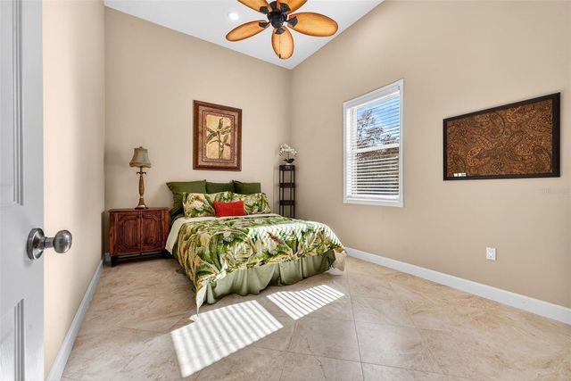 6677 MANDARIN ROAD, Sarasota, FL 34238