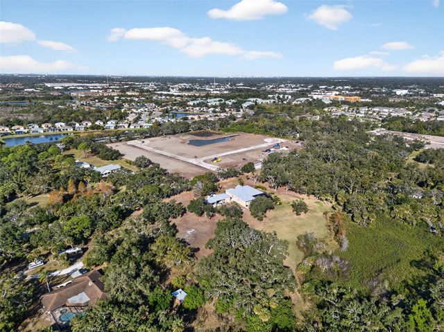 6677 MANDARIN ROAD, Sarasota, FL 34238