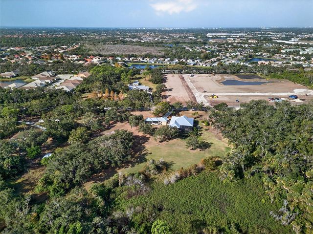 6677 MANDARIN ROAD, Sarasota, FL 34238