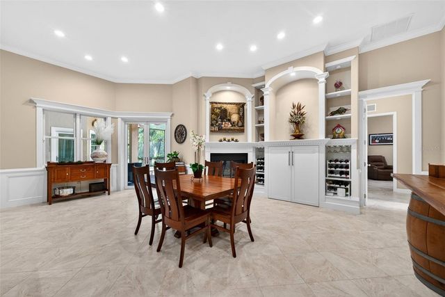 6677 MANDARIN ROAD, Sarasota, FL 34238