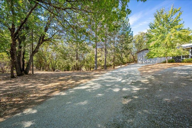 740 Big John Ridge Dr, Weimar, CA 95713