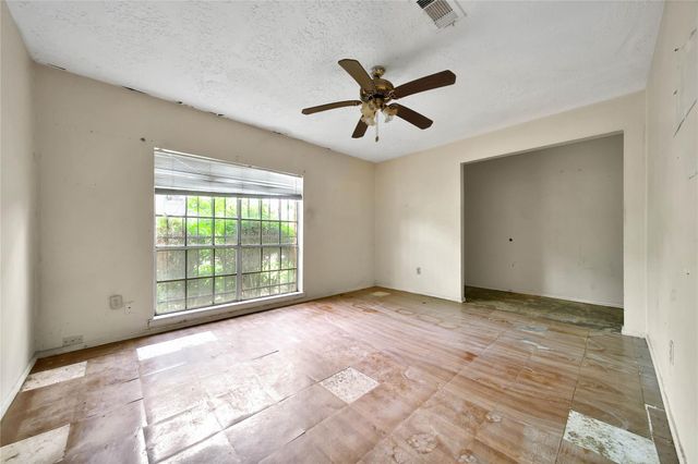 11503 Saulsworth Street, Houston, TX 77099
