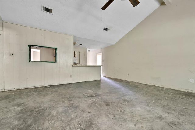 11503 Saulsworth Street, Houston, TX 77099