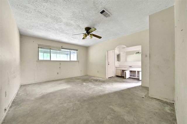 11503 Saulsworth Street, Houston, TX 77099