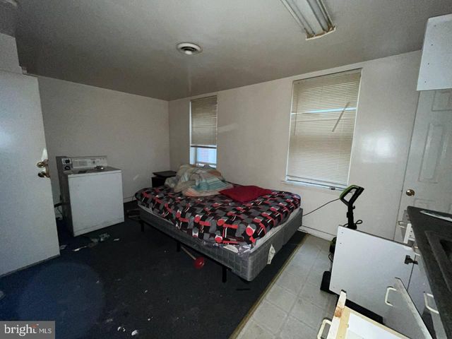 2252-54 N BROAD ST, Philadelphia, PA 19132