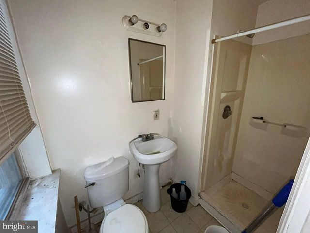 2252-54 N BROAD ST, Philadelphia, PA 19132