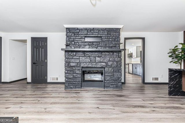 1020 Oakland Drive, Atlanta, GA 30310