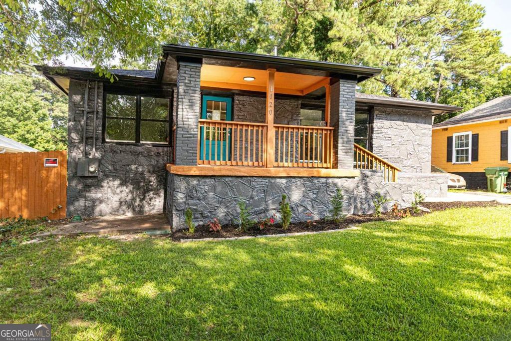 1020 Oakland Drive, Atlanta, GA 30310