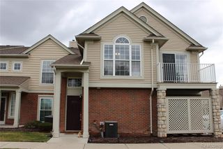 52133 Naugatuck Drive 25, Macomb, MI 48042