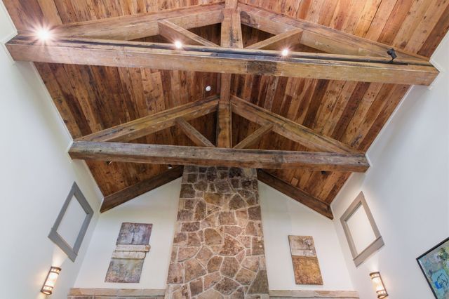 167 Pollywood Ln, Sewanee, TN 37375